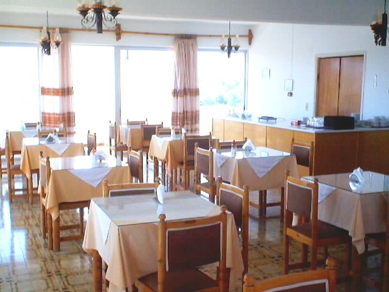Laura Hotel Лампі Екстер'єр фото
